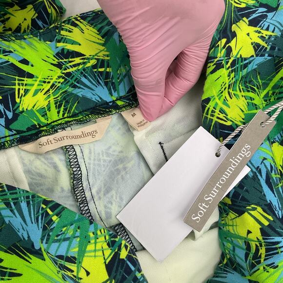 Soft Surroundings Vibrant Green Leaf Pants - Picture 3 of 5